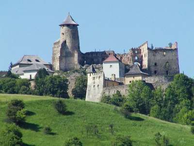 Ľubovniansky hrad foto